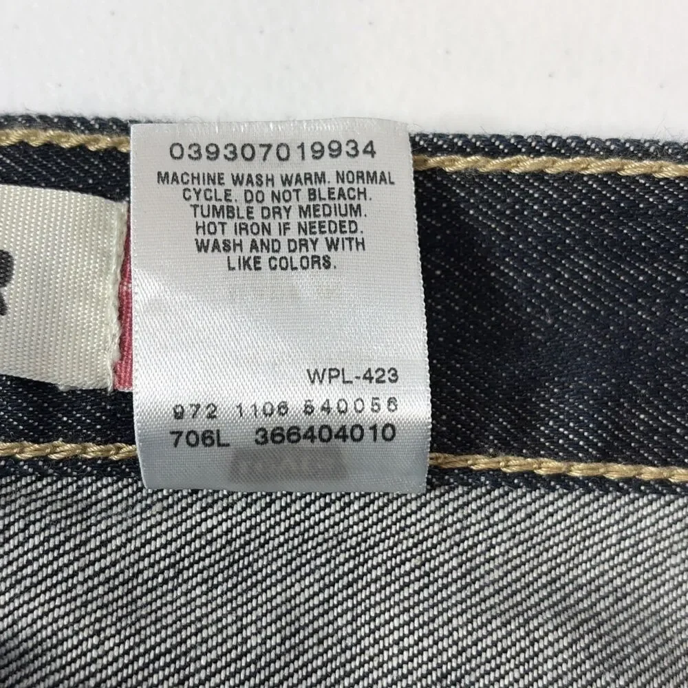 NWT Signature By Levi Strauss Men’s Denim Carpenter Shorts Dark Wash Blue Sz 32